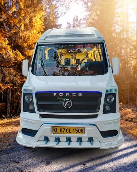 kochi tempo traveller booking, luxury tempo traveller rent